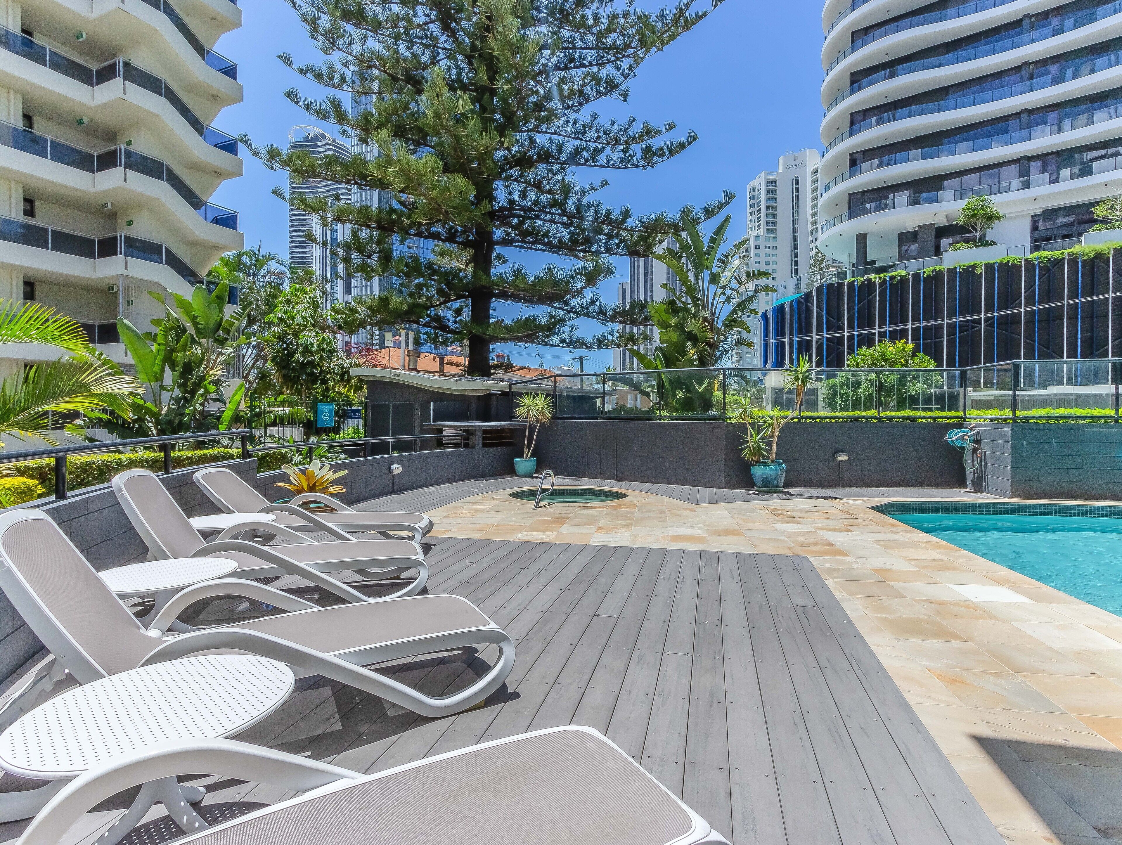 outdoor pool, pool loungers