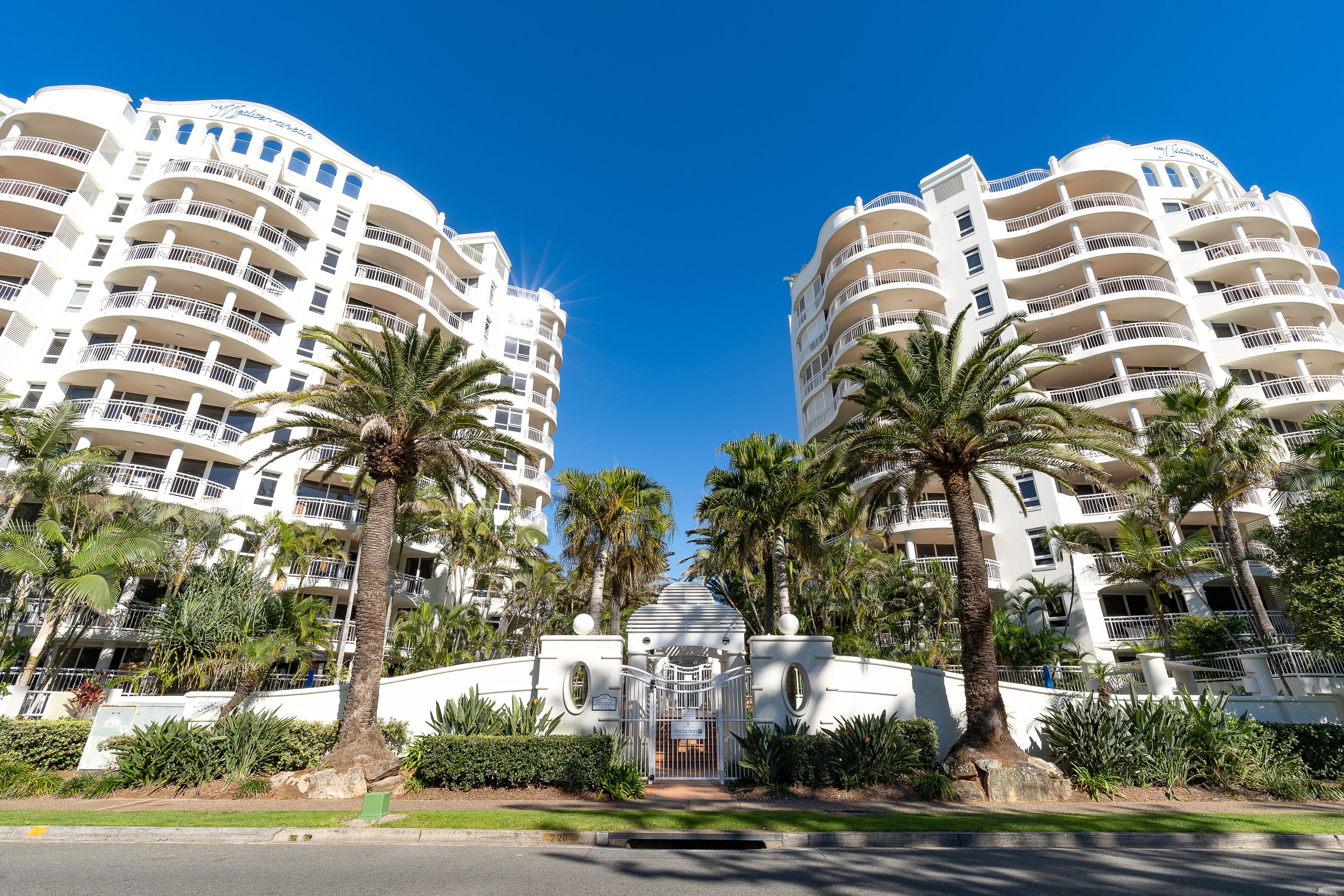 ULTIQA Burleigh Mediterranean Resort — image 24