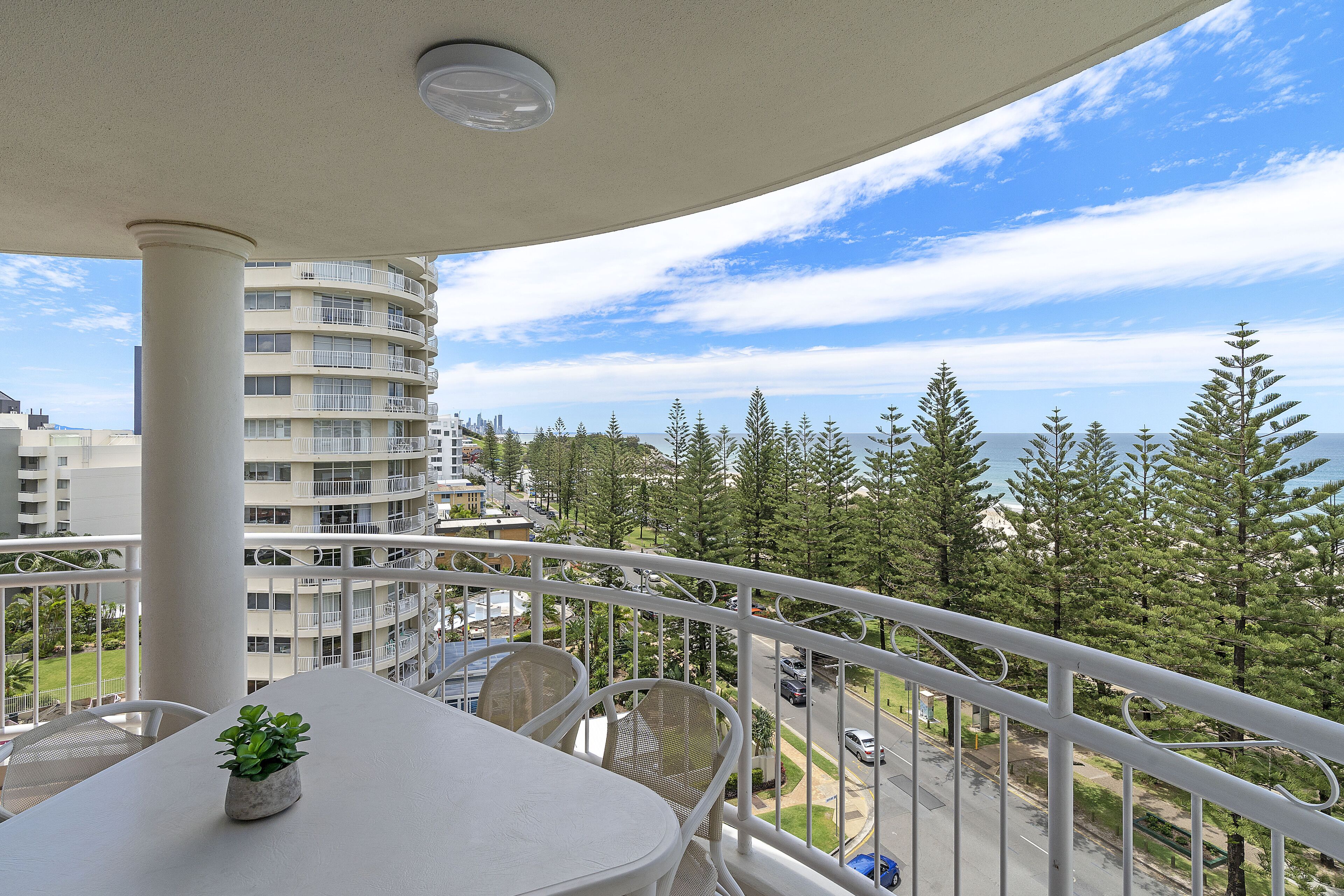 ULTIQA Burleigh Mediterranean Resort — image 16