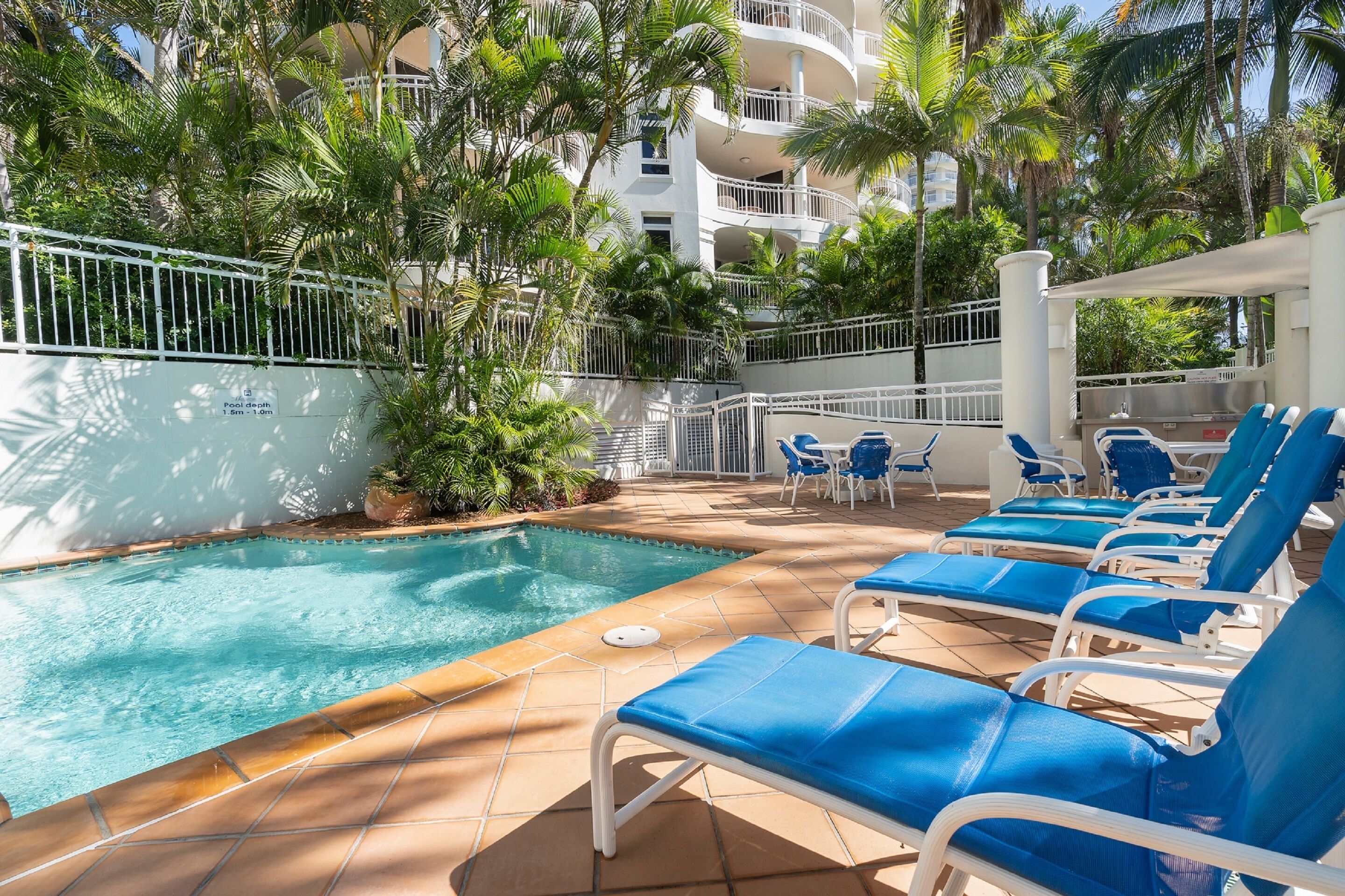 ULTIQA Burleigh Mediterranean Resort — image 4