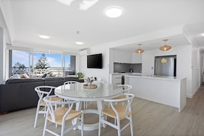 3 Bedroom Superior Ocean View Apartment | Dining room - ULTIQA Burleigh Mediterranean Resort (Burleigh Heads)
