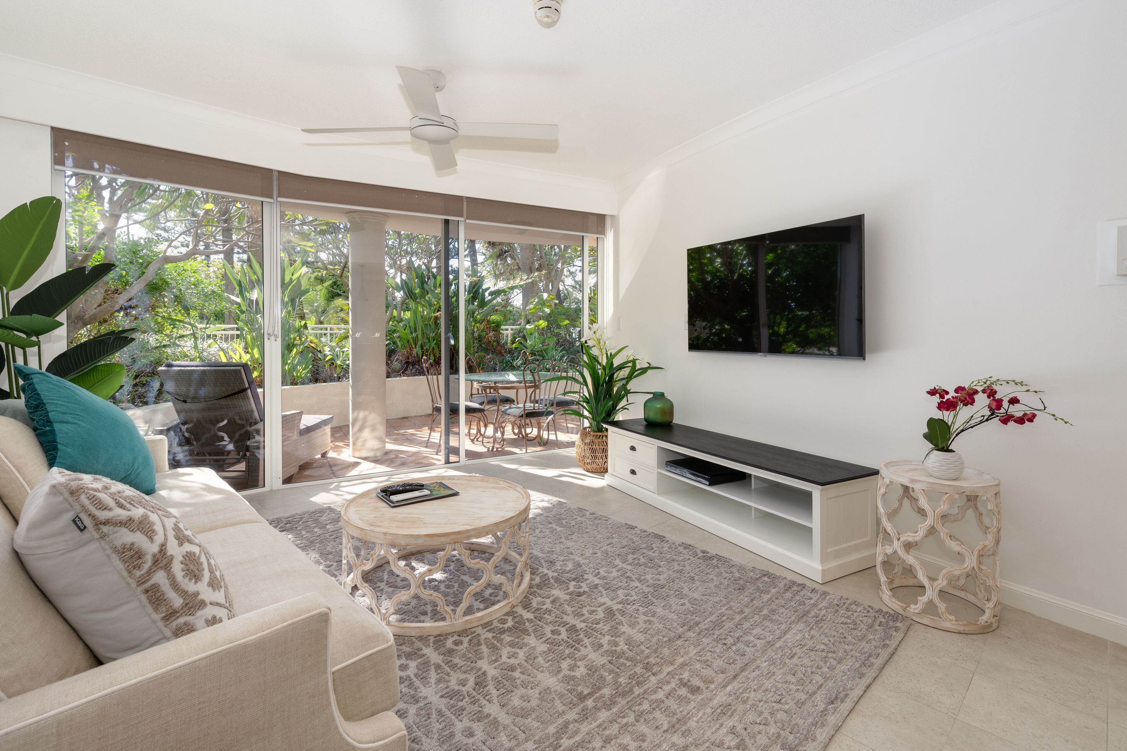 ULTIQA Burleigh Mediterranean Resort — image 15