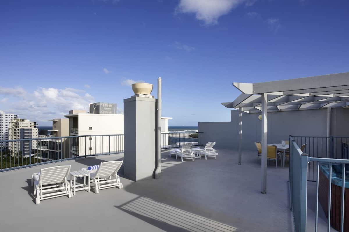 Habitación, 3 habitaciones (Roof Top) | 2 habitaciones, tabla de planchar con plancha, cunas y camas extra