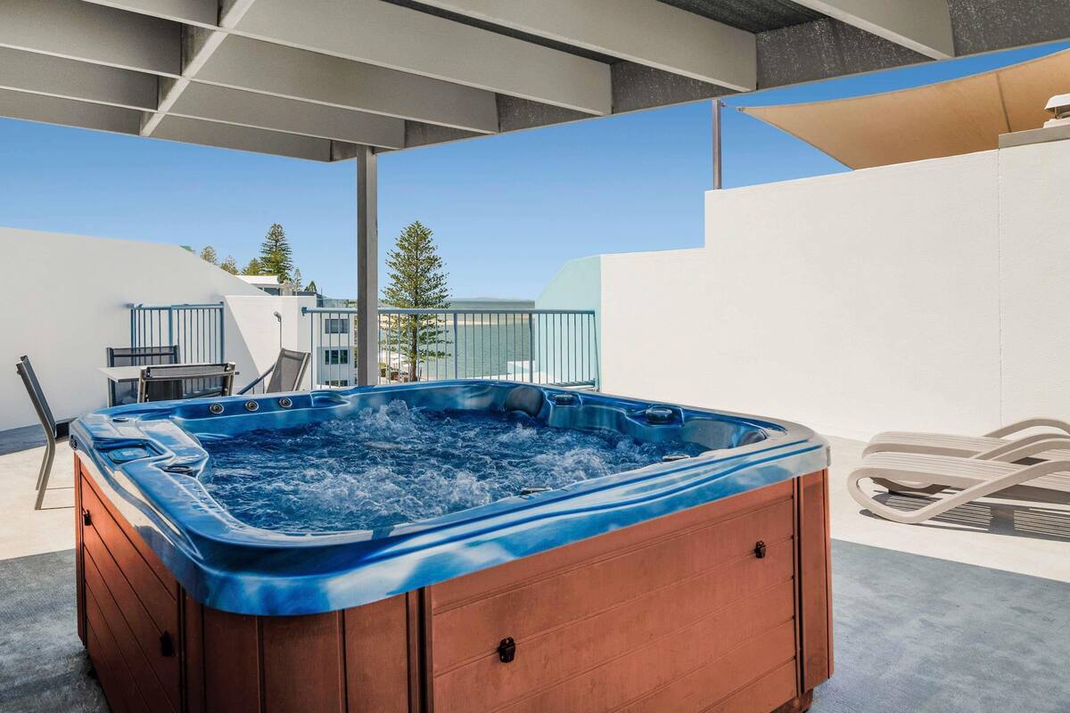 Room, 2 Bedrooms (Roof Top) | 2 bedrooms, iron/ironing board, cribs/infant beds, rollaway beds