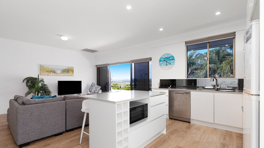 Noosa International Resort