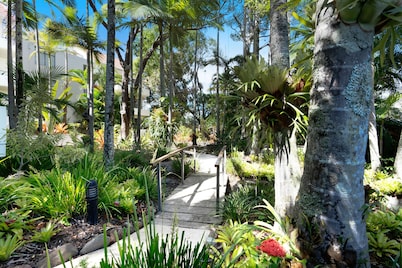 Noosa International Resort