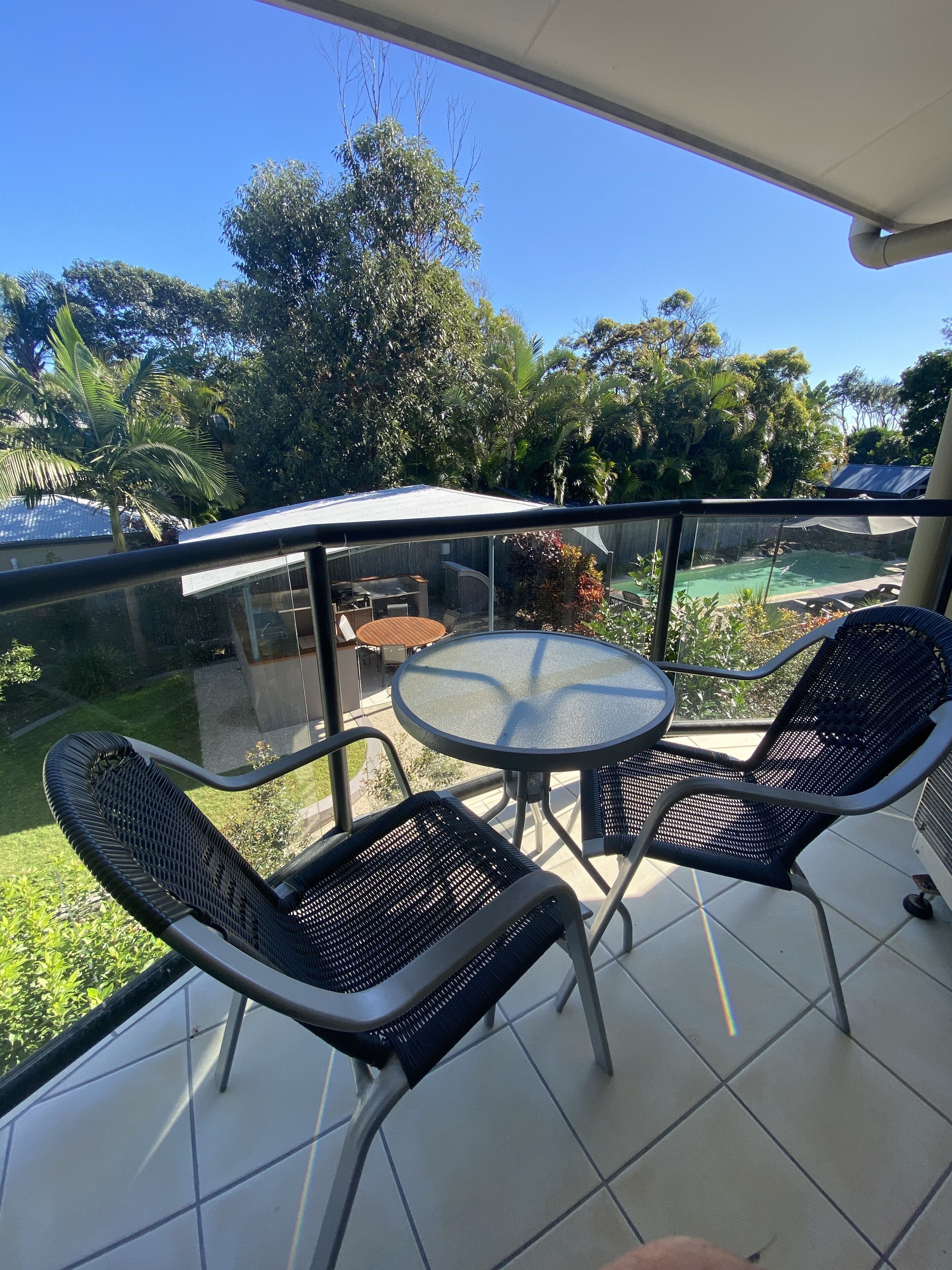 Studio, en bord de piscine | Vue depuis le balcon