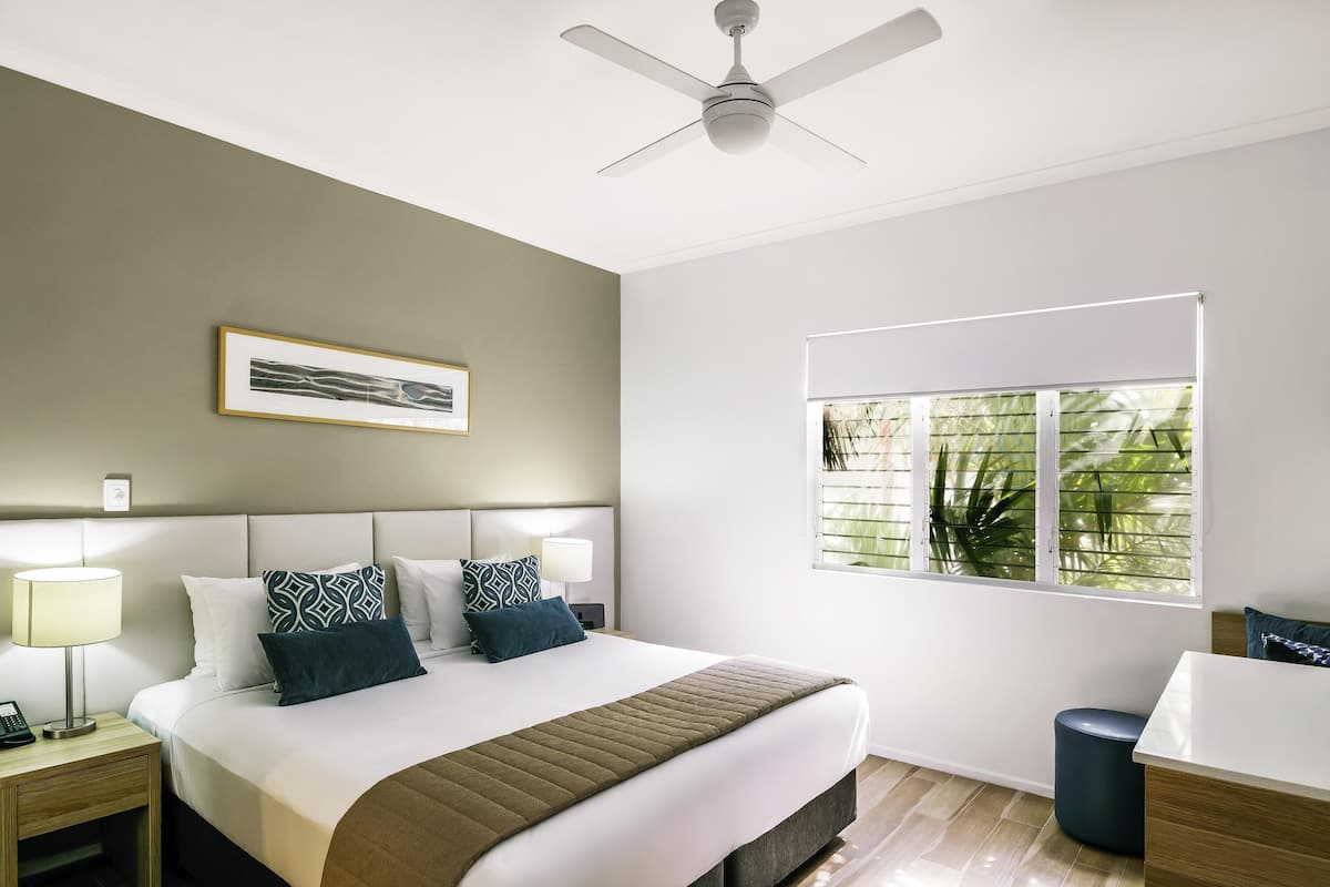 Room, 1 King Bed