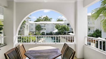 Coffres-forts dans les chambres, Wi-Fi gratuit, draps fournis