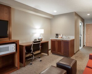 Suite, Multiple Beds, Non Smoking | Premium bedding, down comforters, in-room safe, desk