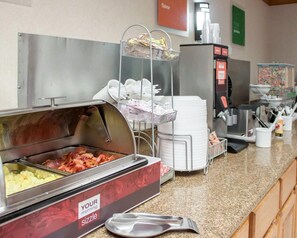 Free daily buffet breakfast
