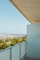 Habitación estándar con 1 cama doble o 2 individuales, vistas al mar | Edredones de plumas, caja fuerte, escritorio