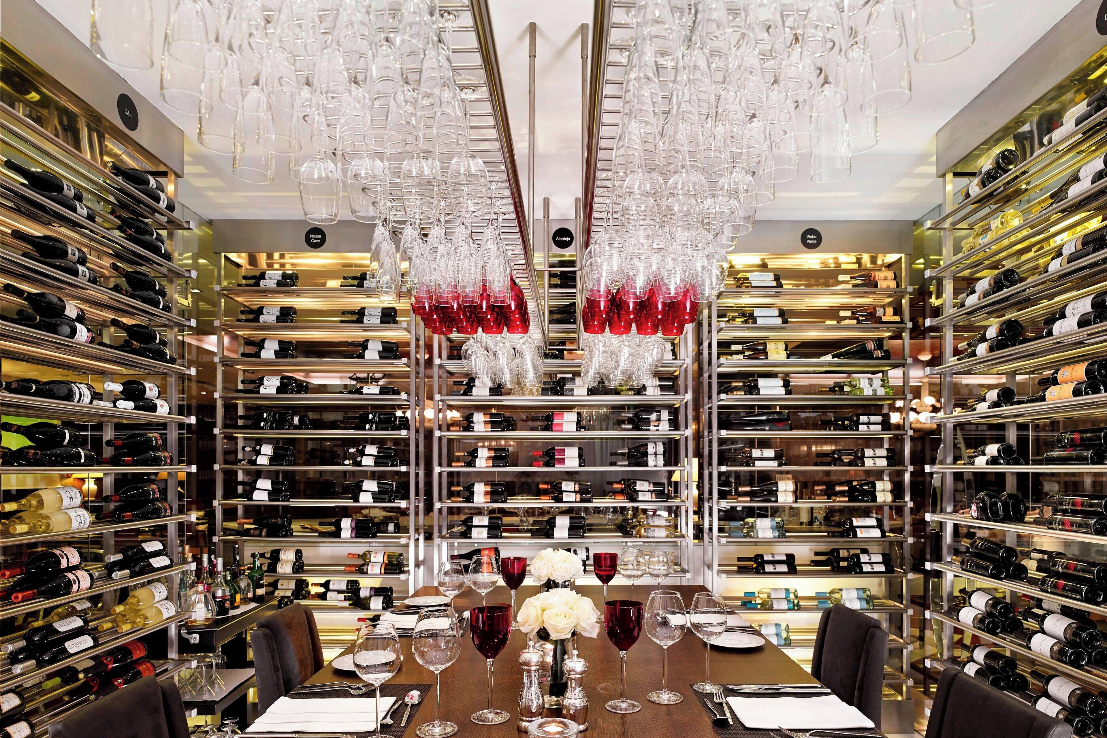 2 restaurants, breakfast, lunch, dinner served; mediterranean cuisine