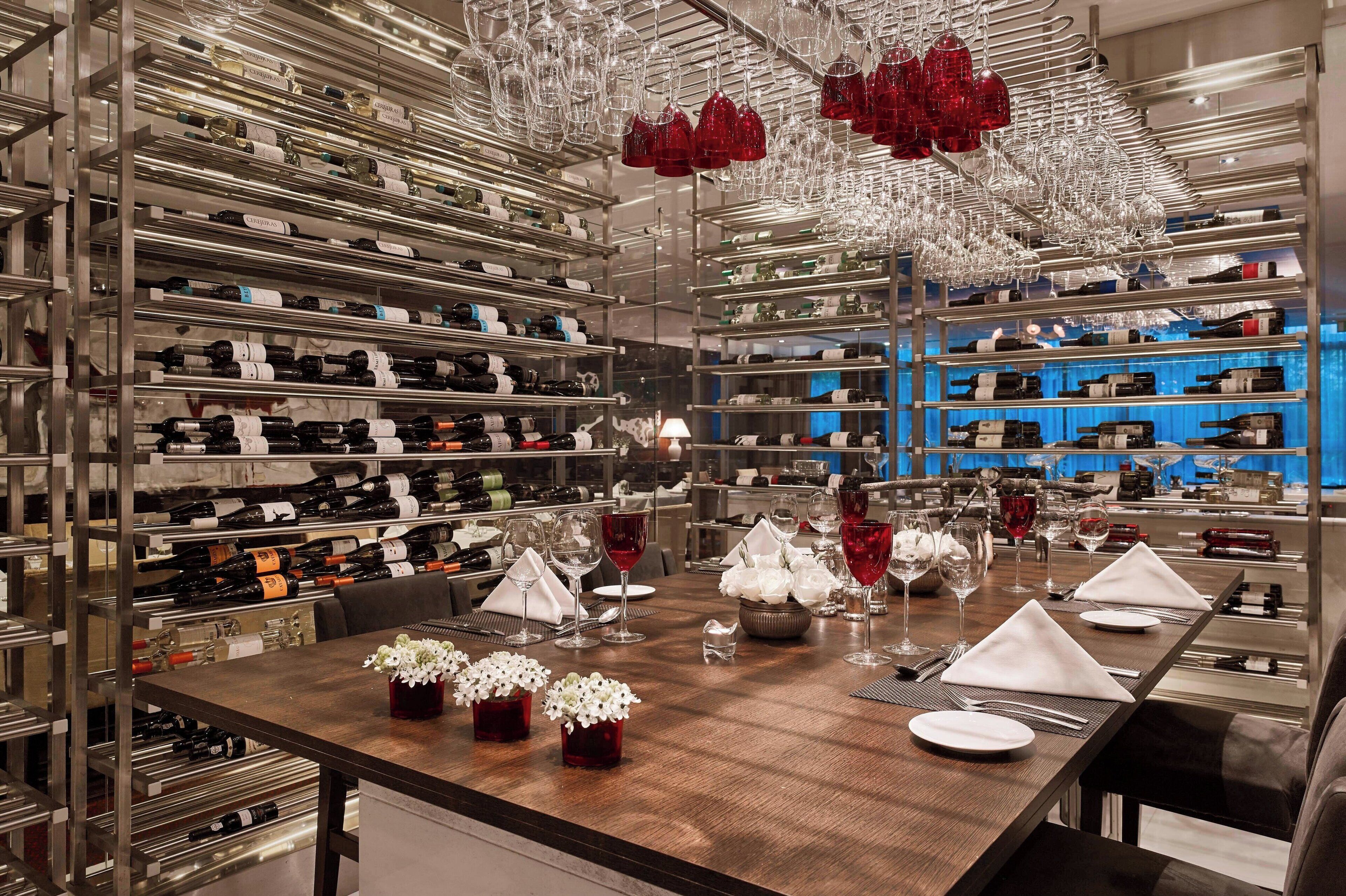 2 restaurants, breakfast, lunch, dinner served; mediterranean cuisine