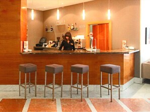 Bar (en la propiedad)