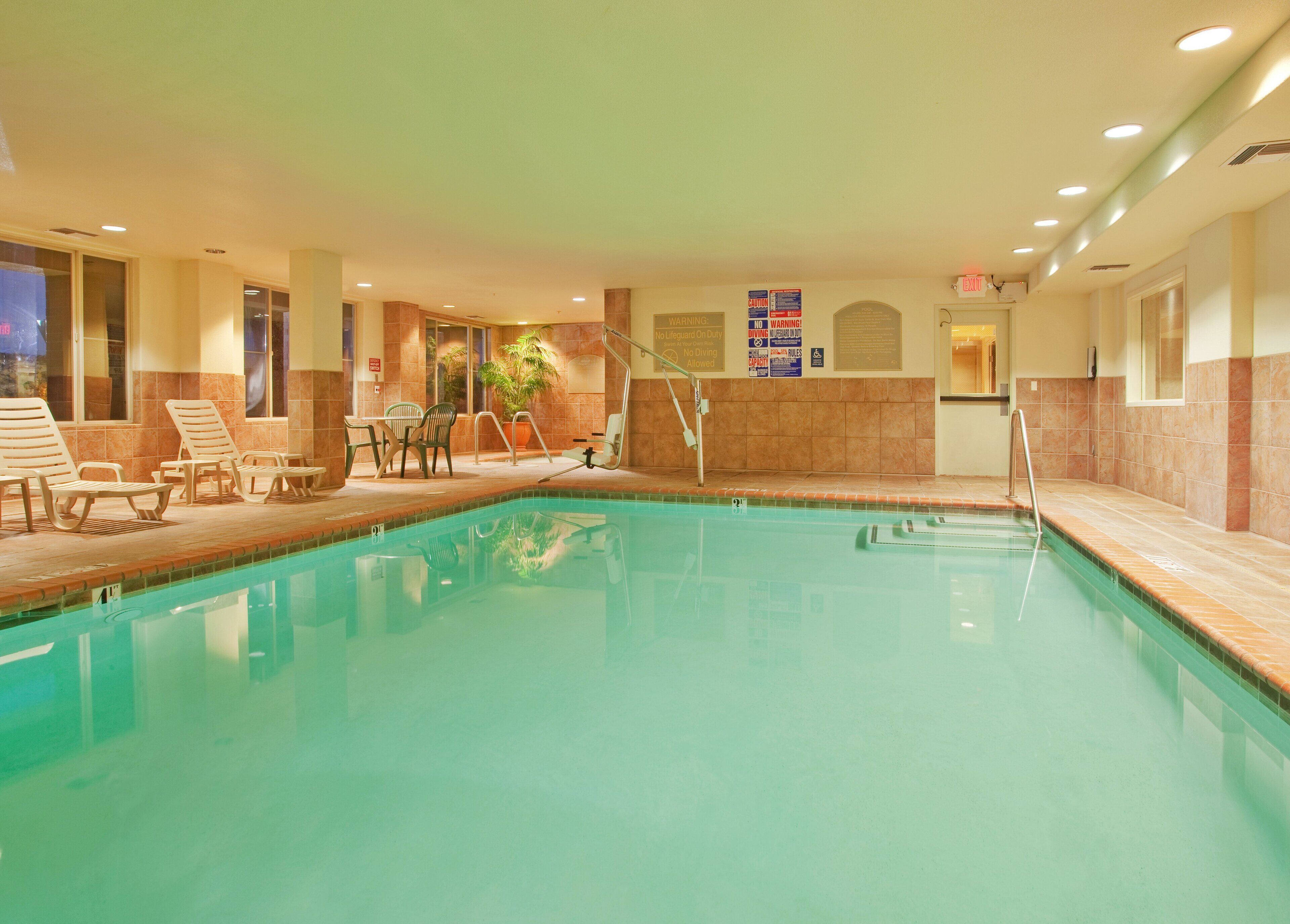 indoor pool, pool loungers