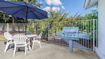 BBQ/picnic area