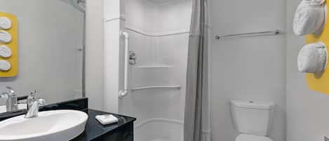 Shower, towels