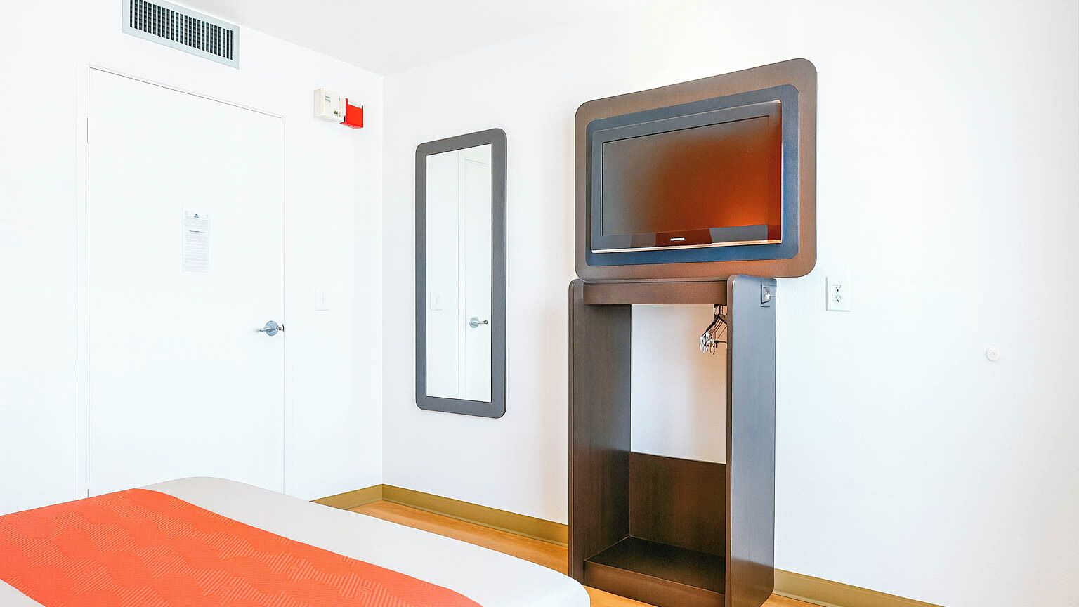 Photo - Motel 6-Carlsbad, CA Beach