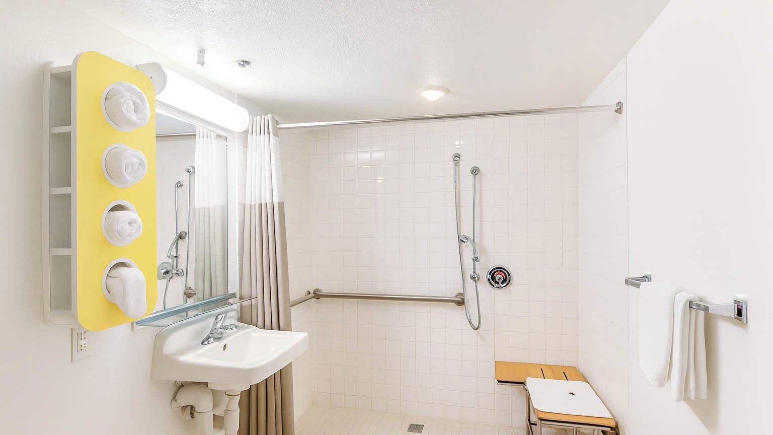 Photo - Motel 6-Carlsbad, CA Beach