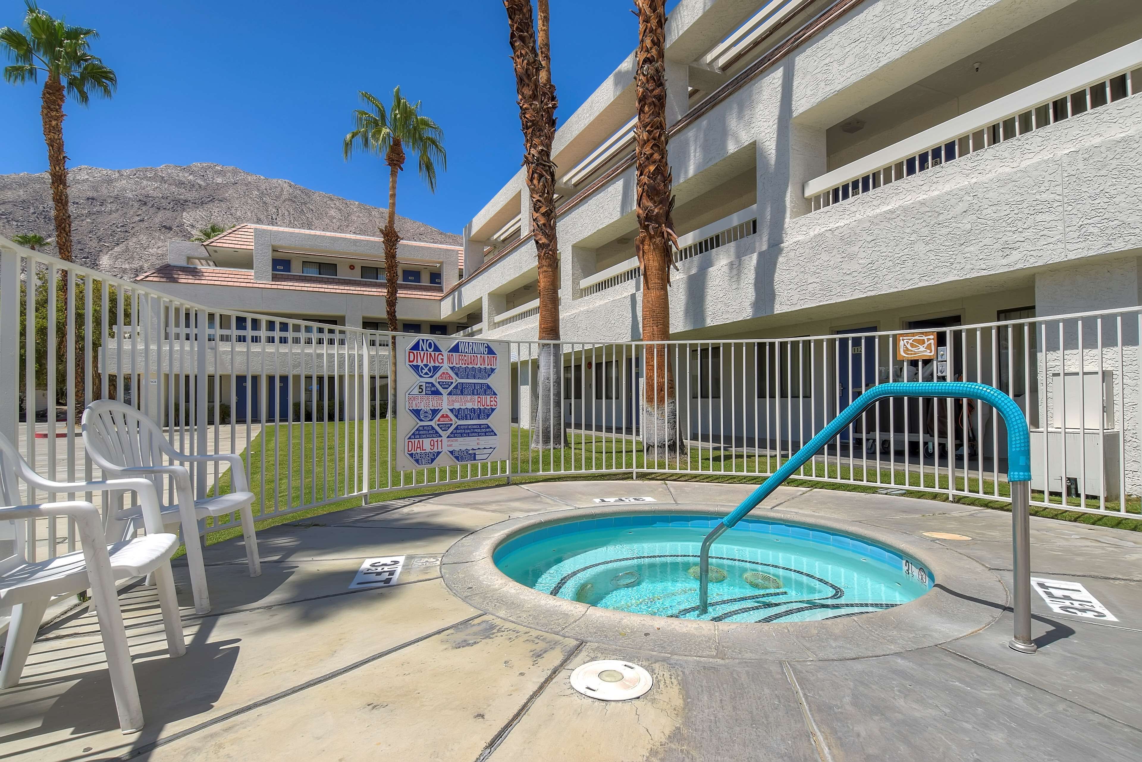 Photo - Motel 6-Palm Springs, CA - Downtown
