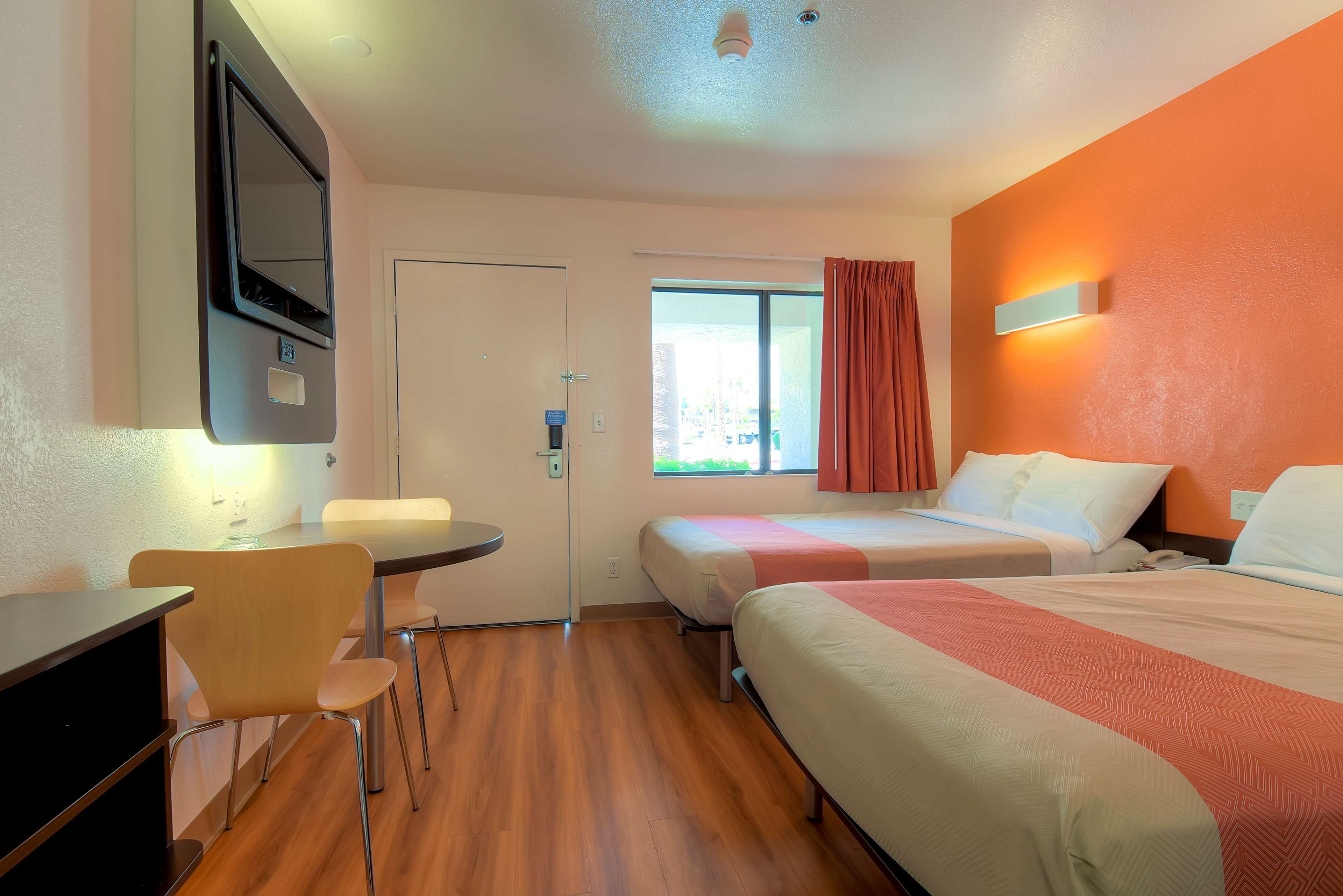 إطلالة الغرفة