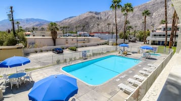 Alberca al aire libre