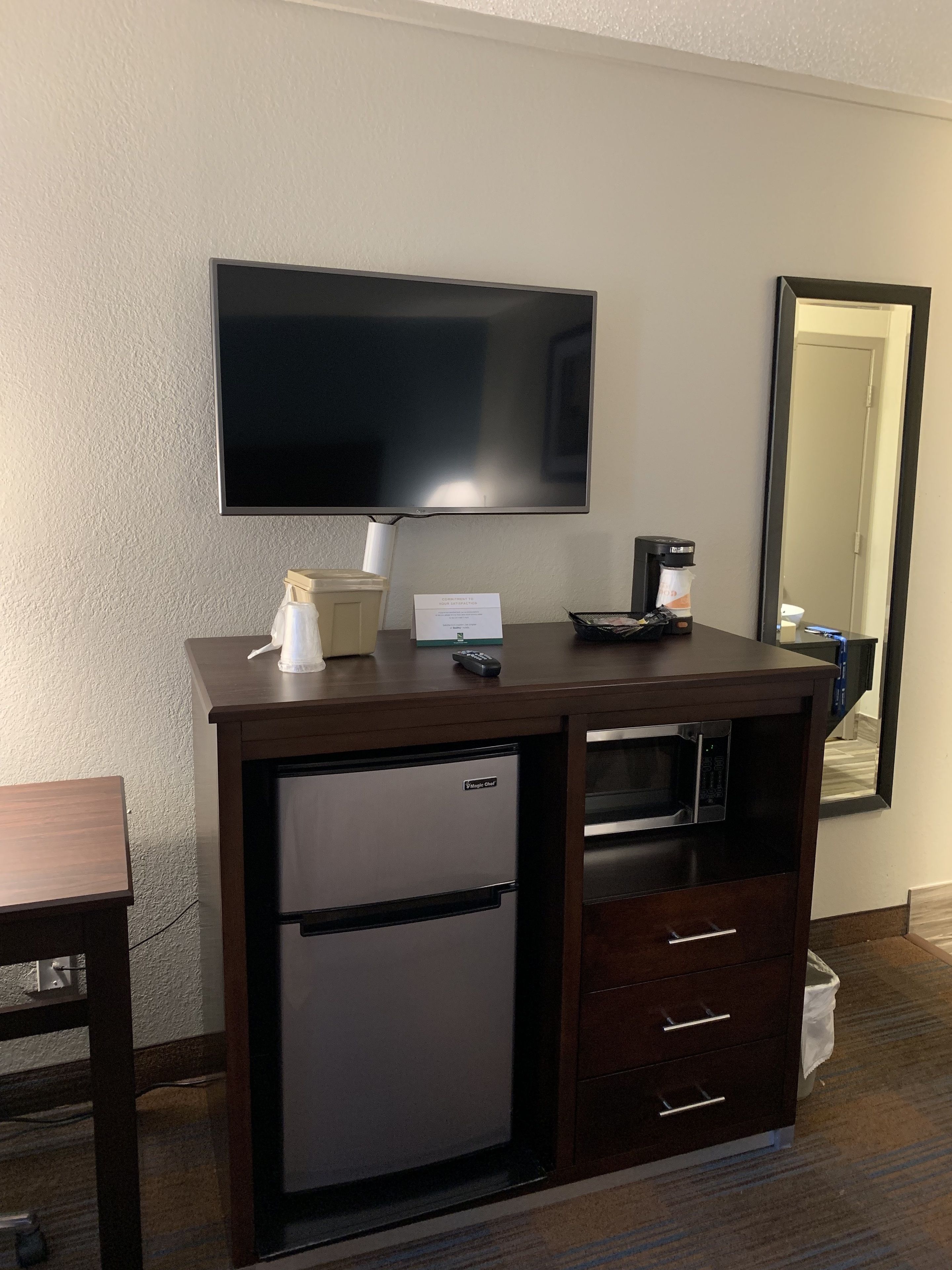 Foto - AmericInn by Wyndham Madison WI