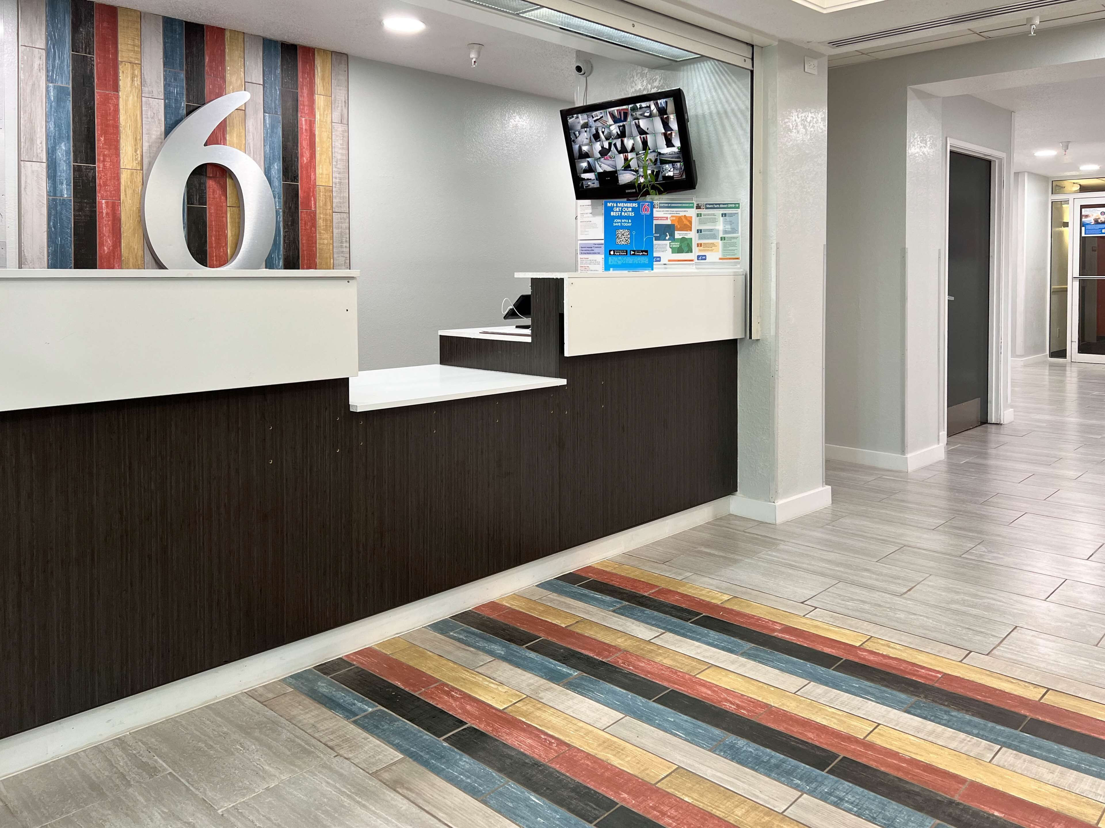 Foto - Motel 6 Springfield, IL