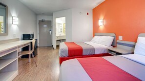 Desk, free WiFi, bed sheets - Motel 6 Springfield, IL (Springfield)