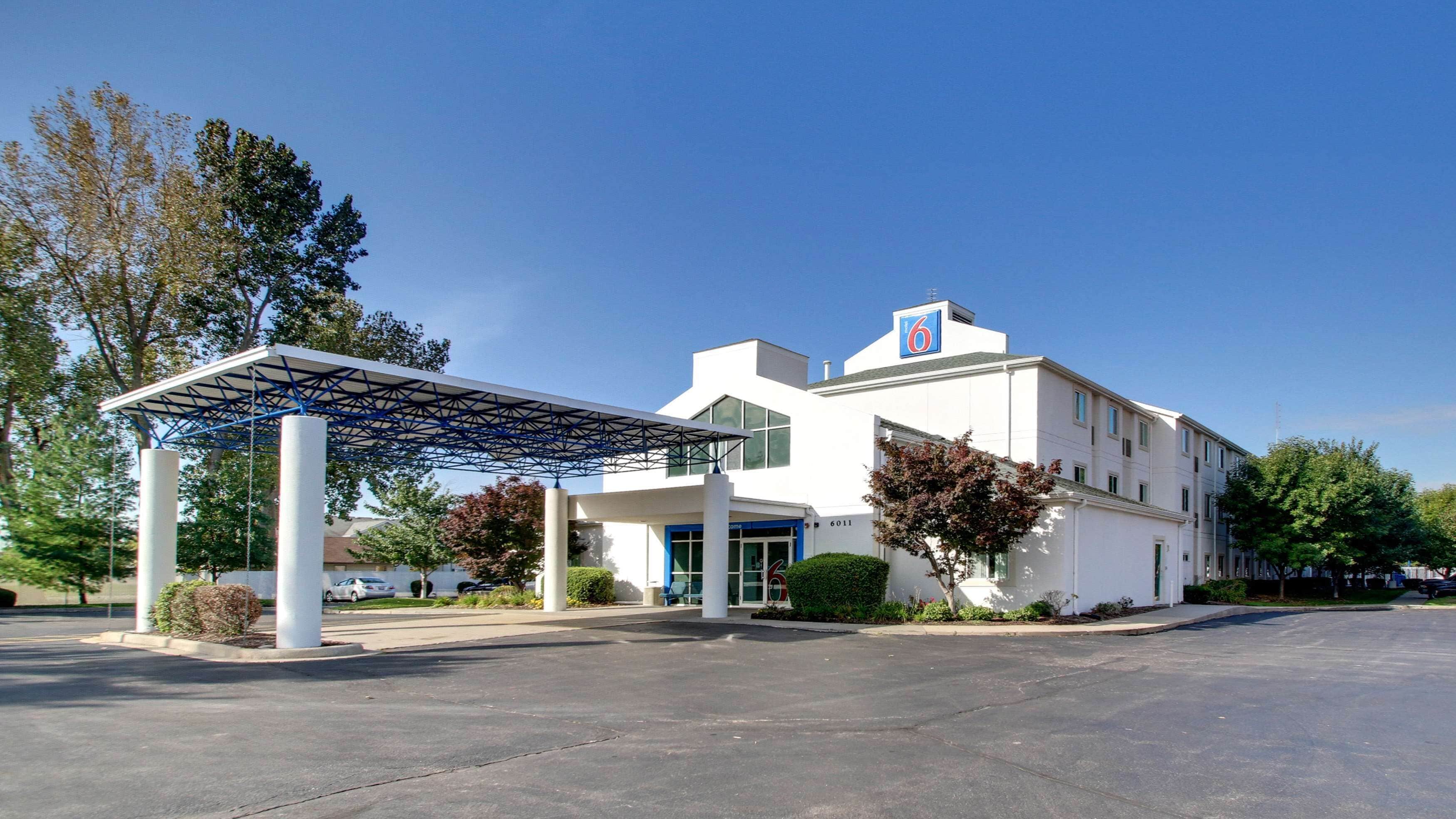 Foto - Motel 6 Springfield, IL