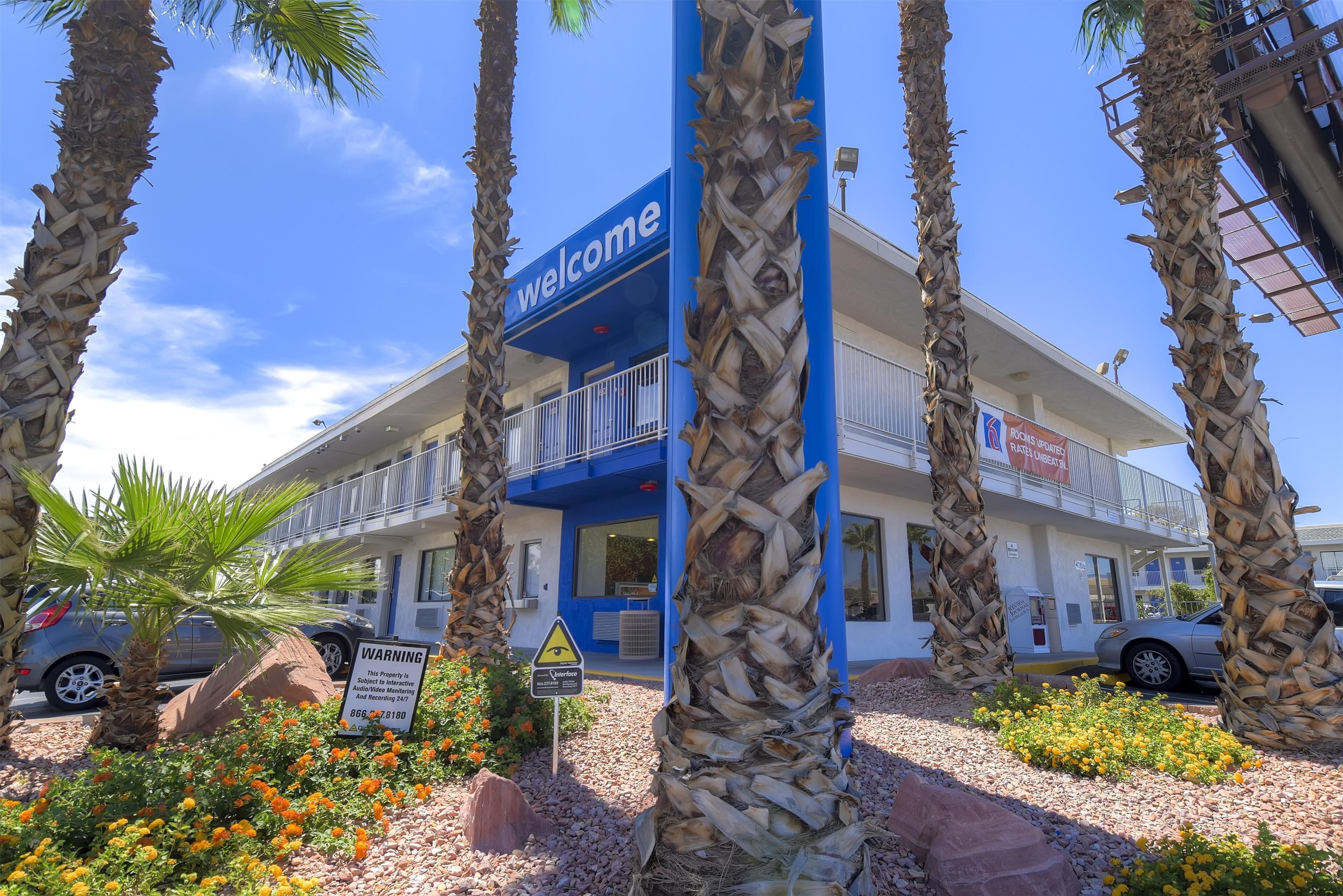 Photo - Motel 6 Las Vegas, NV – I-15 Stadium