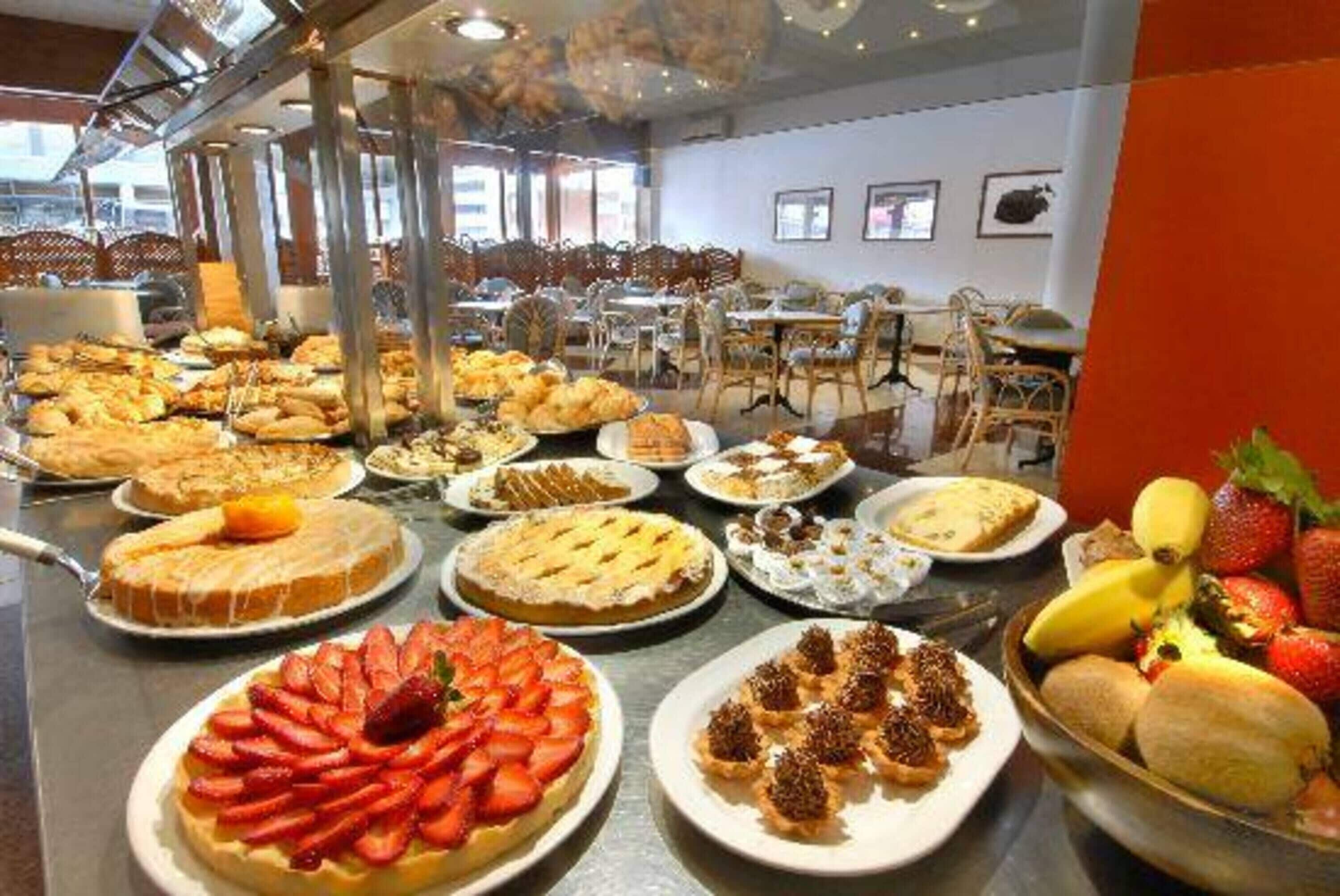 Desayuno buffet incluido todos los días