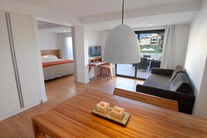 Suite premium con terraza | Eget kök | Mikrovågsugn och grytor/köksredskap