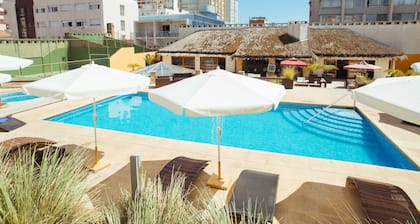 Golden Beach Resort And Spa