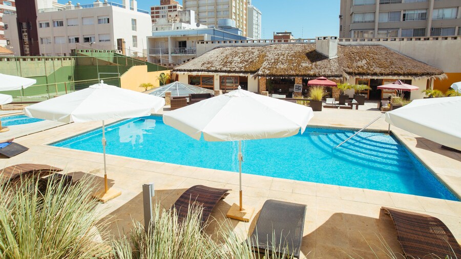 Golden Beach Resort And Spa