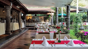 Restaurant - Holiday Inn Cuernavaca by IHG (Cuernavaca)