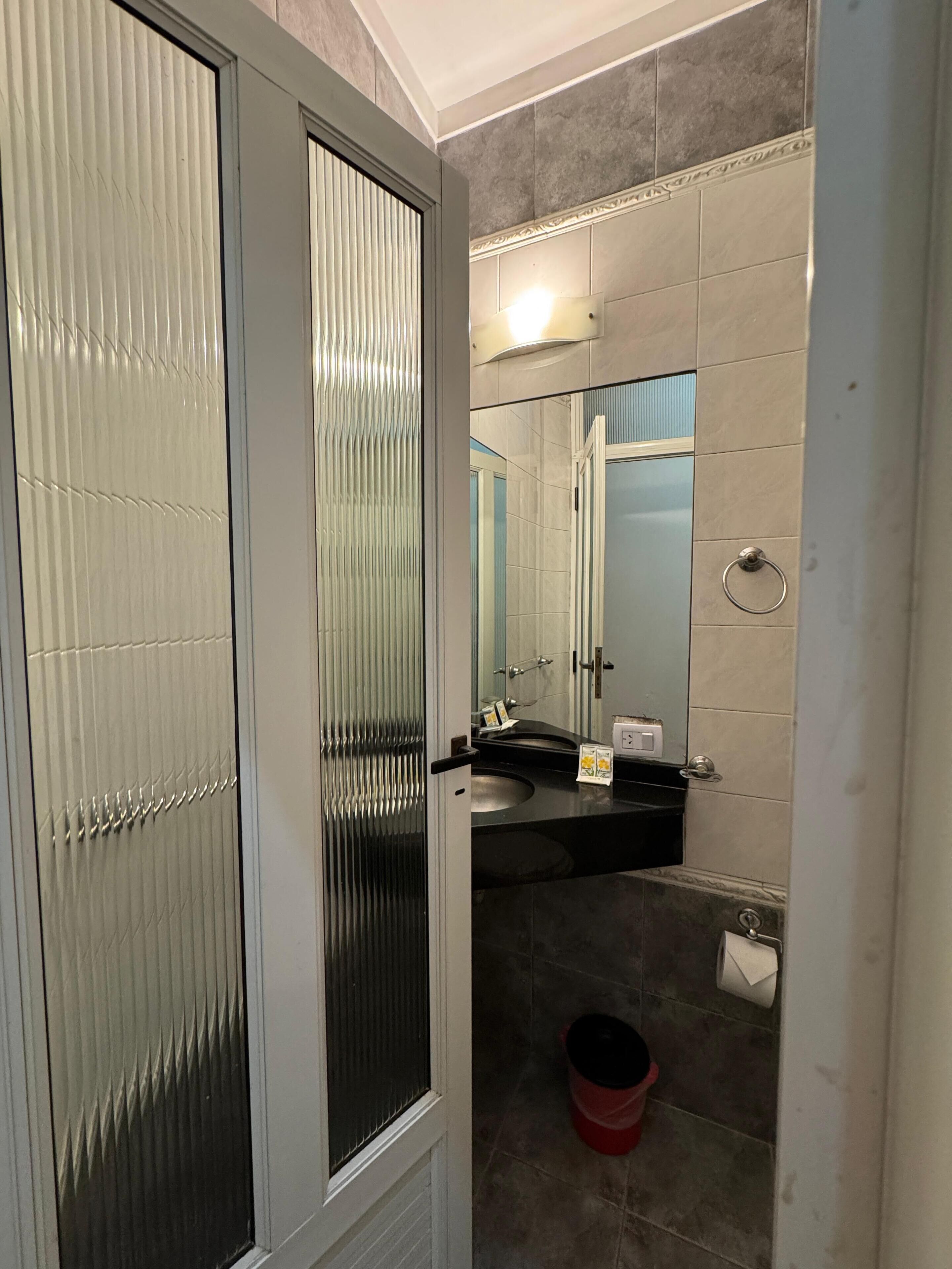 Room | Bathroom | Combined shower/tub, free toiletries, hair dryer, bathrobes
