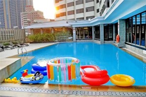 Utomhuspool