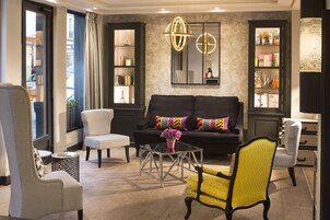 Zona de estar del vestíbulo