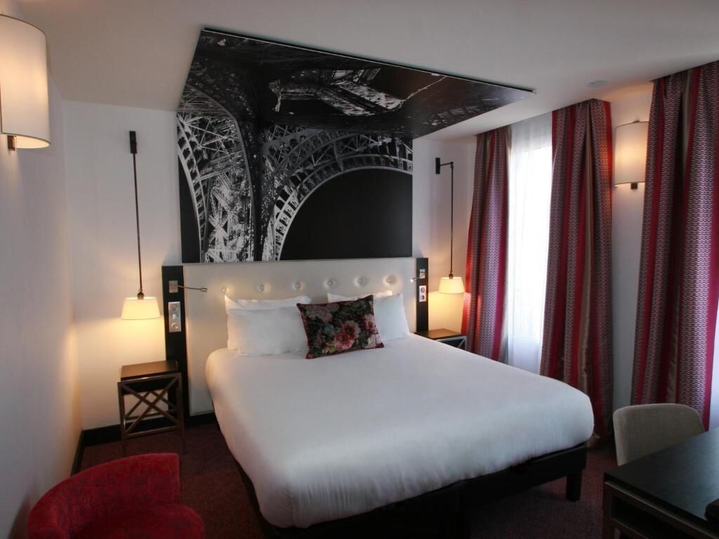 Minibar, in-room safe, desk, blackout drapes