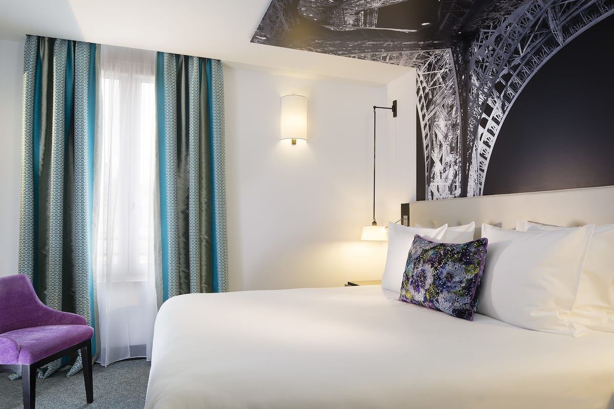 Minibar, in-room safe, desk, blackout drapes