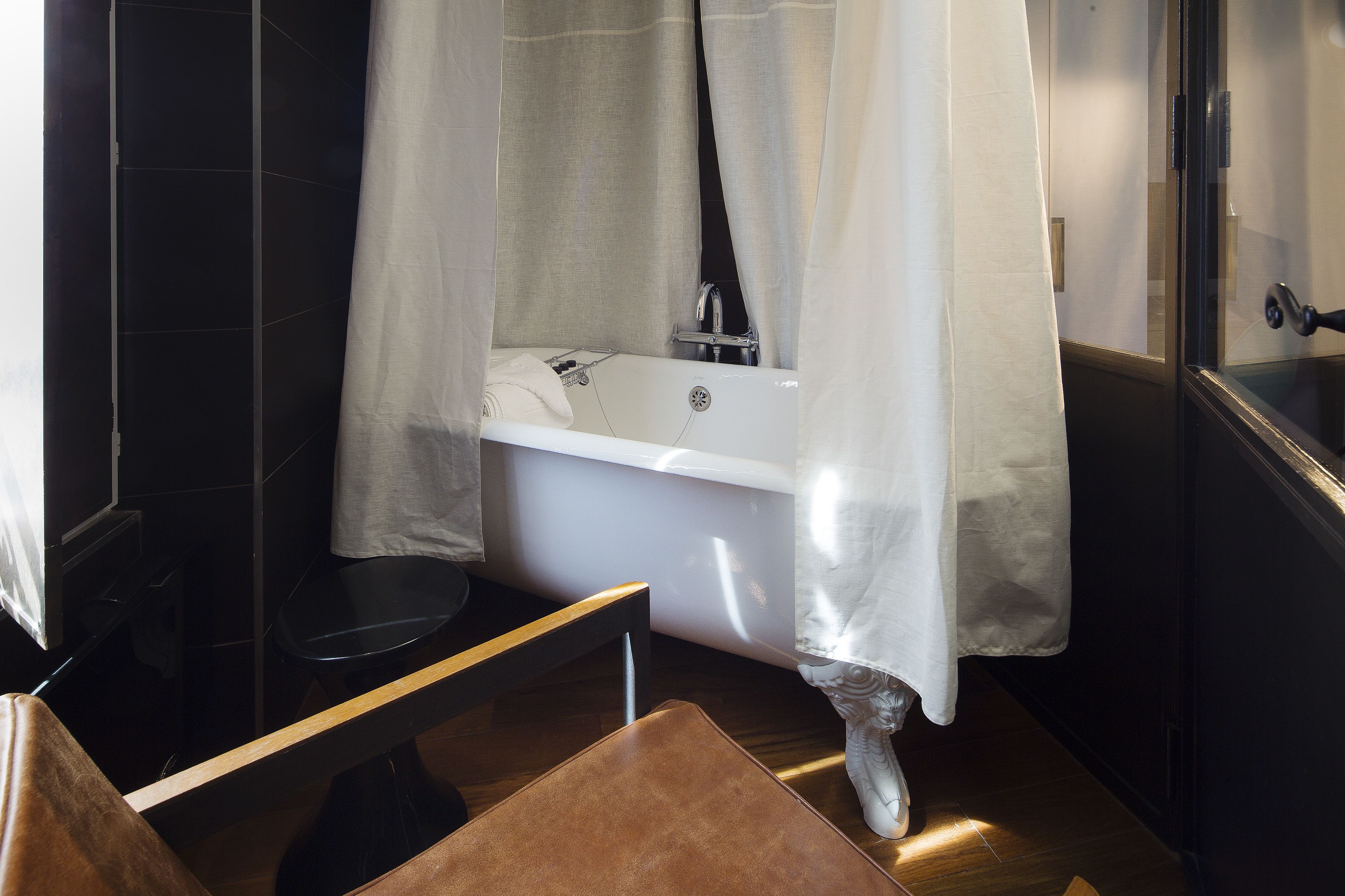romantic double room | bathroom | eco-friendly toiletries, hair dryer, bathrobes, slippers