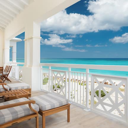 Deluxe Suite, 2 Bedrooms, Oceanfront (Recently Renovated) | Premium bedding, pillowtop beds, free minibar, in-room safe
