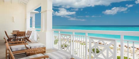 Deluxe Suite, 2 Bedrooms, Oceanfront (Recently Renovated) | Premium bedding, pillowtop beds, free minibar, in-room safe