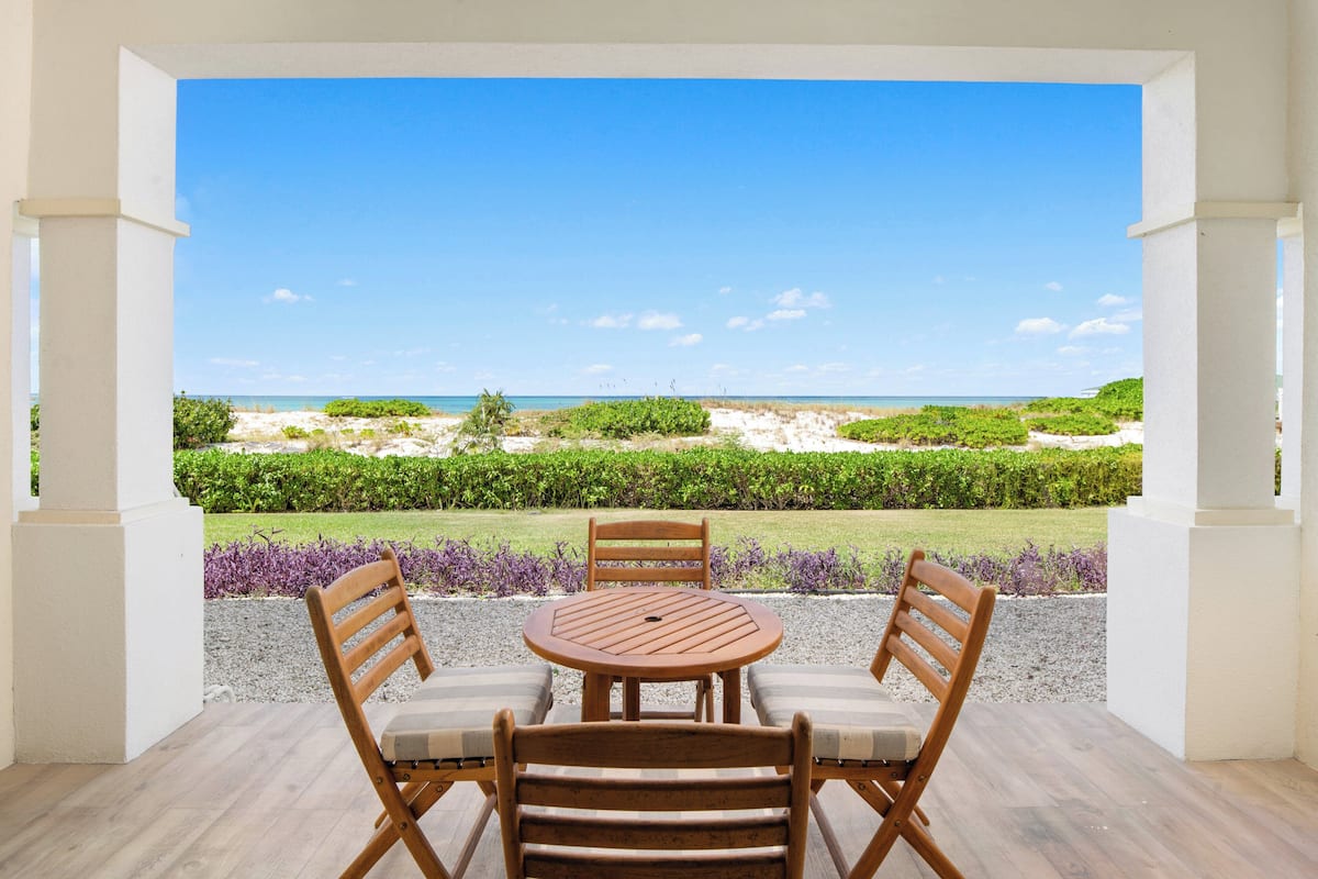 Suite Deluxe, 1 chambre, vue partielle sur l'océan (Recently Renovated) | Vue depuis le balcon