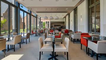 Daily buffet breakfast (EUR 25 per person)