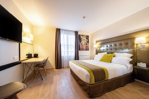 Standard Room, 1 Queen Bed, Non Smoking, Kitchenette (Twin bed on request) | Premium bedding, desk, blackout drapes, soundproofing - Best Western Hotel du Chateau Maisons Laffitte (Maisons-Laffitte)