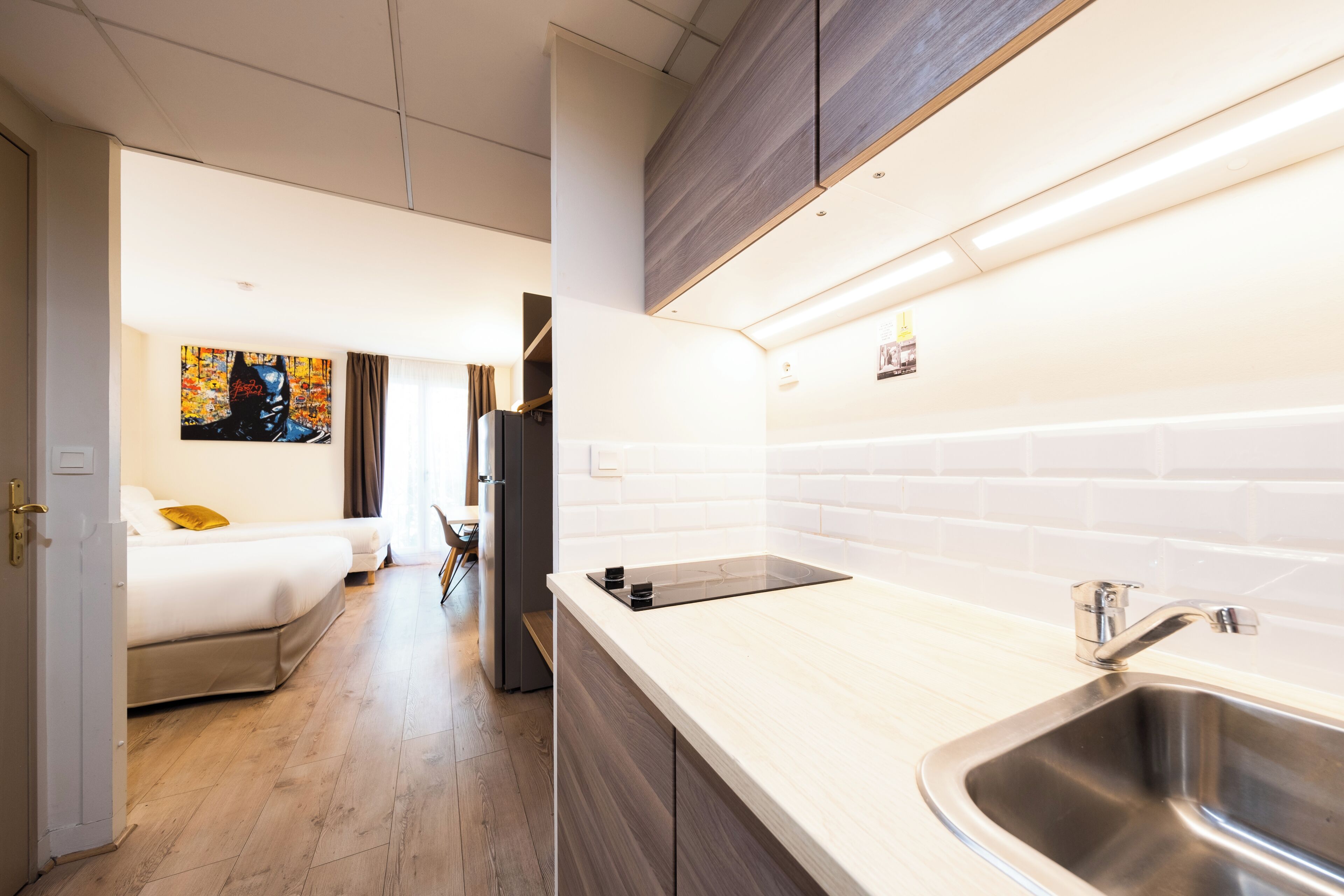 Standard Room, 3 Single Beds, Non Smoking, Kitchenette | Premium bedding, desk, blackout curtains, soundproofing