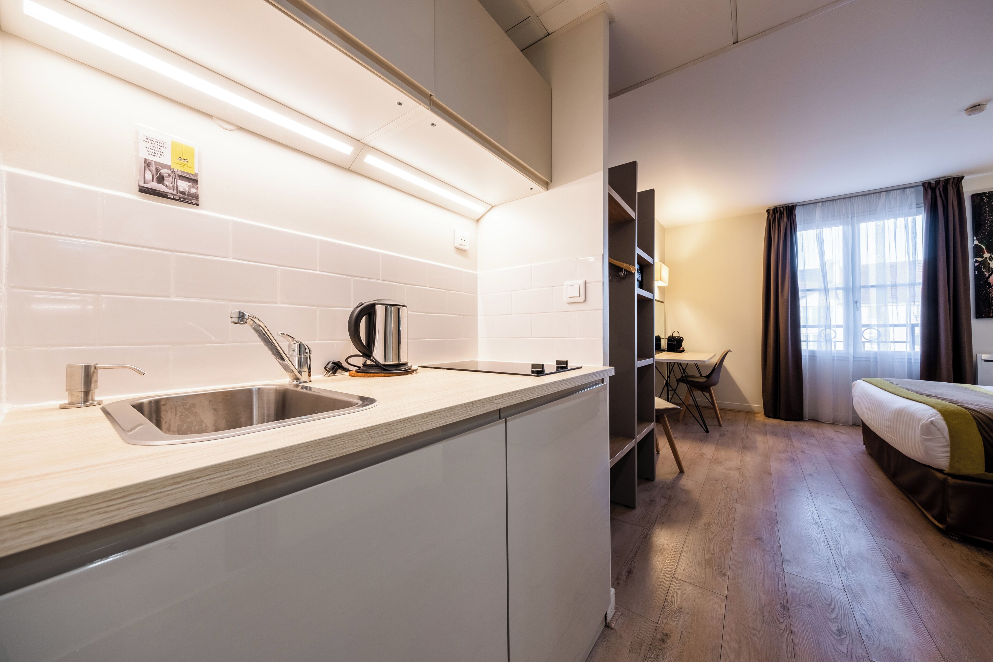 Standard Room, 1 Queen Bed, Non Smoking, Kitchenette (Twin bed on request)